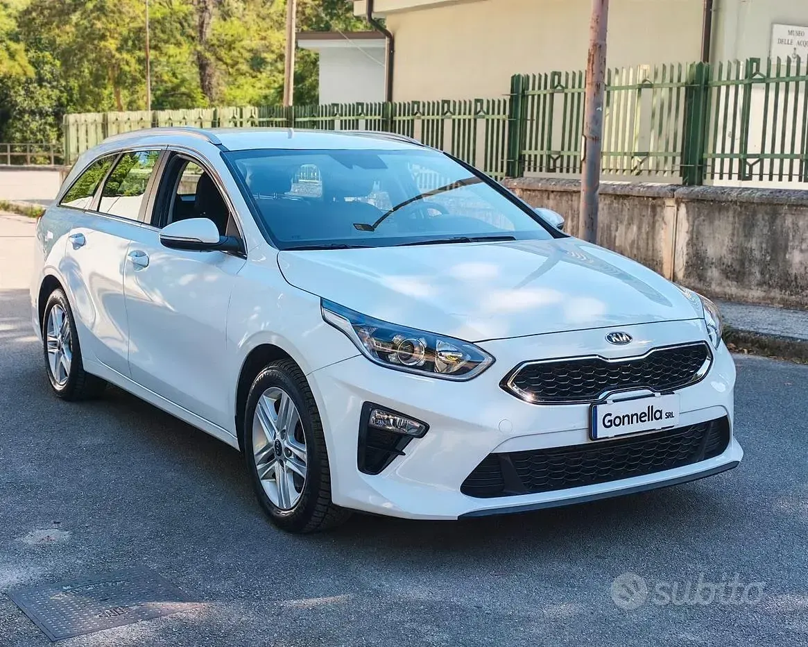 Usata Kia Ceed Sportswagon 116 CV (85 kW) 2019 Bianco Station wagon