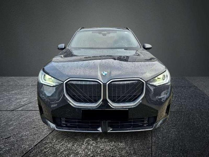 Usado BMW X3 M Sport 197 HP (144 kW) 2025 Cinzento SUV