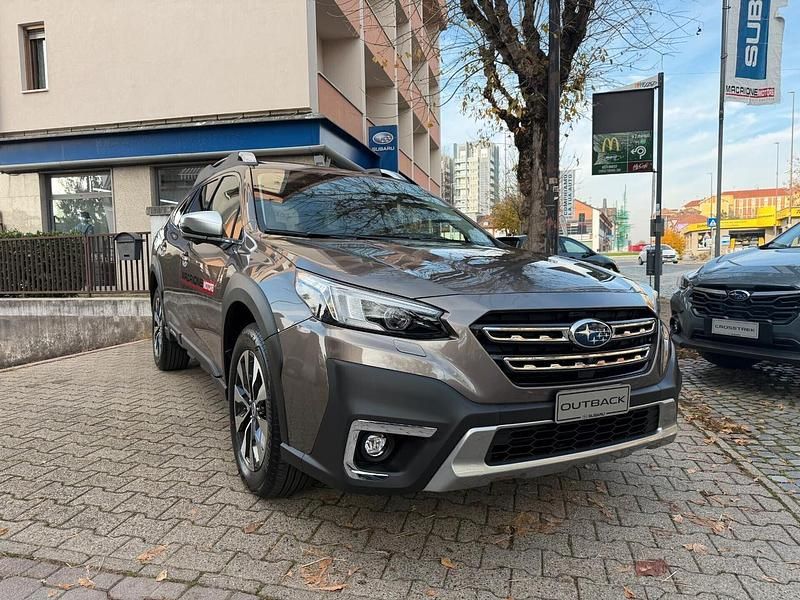 Marrone Nuova 2025 Subaru Outback Premium SUV | 49.900 € (Ottimo prezzo) - Immagine 1/3