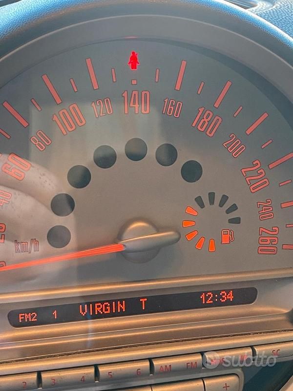 Usata Mini ONE 95 CV (69 kW) 2009 Nero Utilitaria