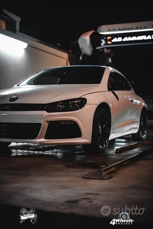 Usata VW Scirocco 140 CV (102 kW) 2011 Bianco Coupé