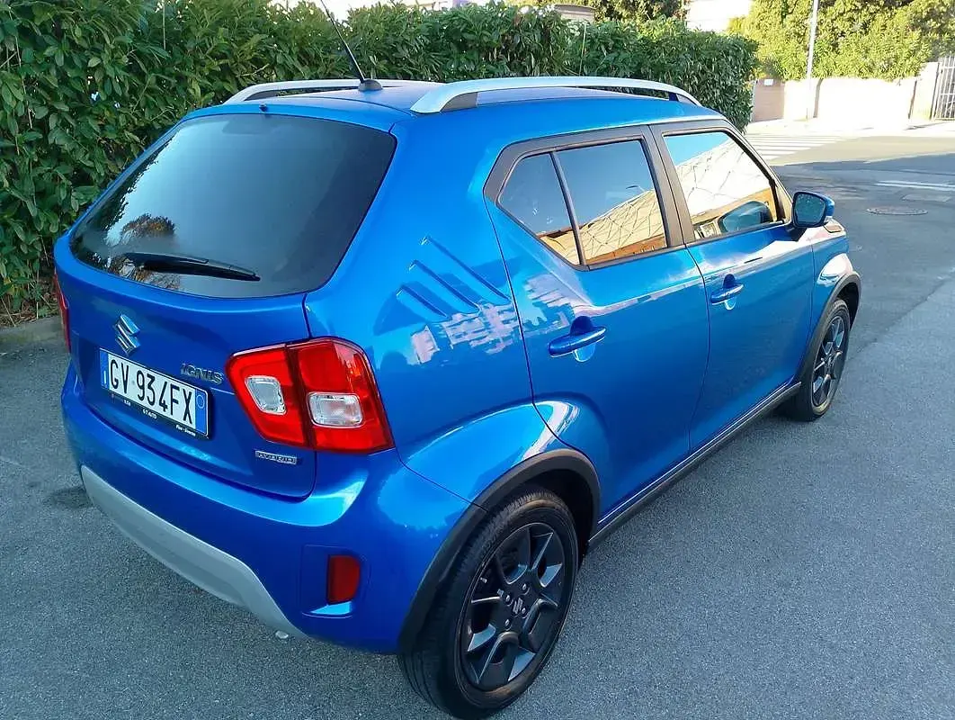Usado Suzuki Ignis 83 CV (61 kW) 2024 Azul SUV