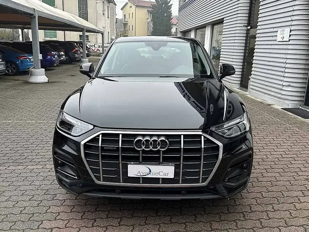 Usata Audi Q5 Sportback Ambiente 204 CV (150 kW) 2022 Nero / metallizzato SUV