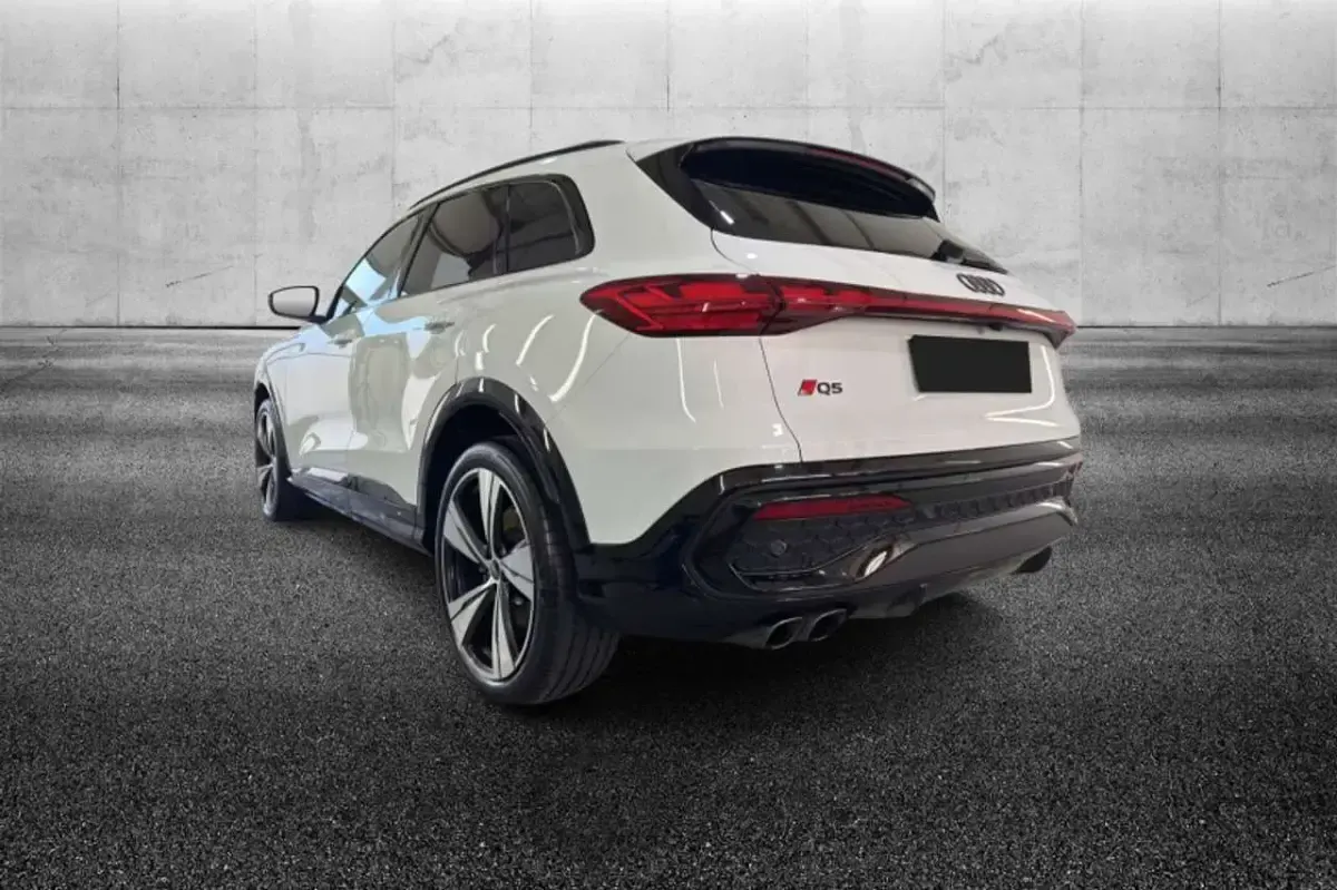 Usata Audi Q5 S-Line 204 CV (150 kW) 2025 Bianco SUV