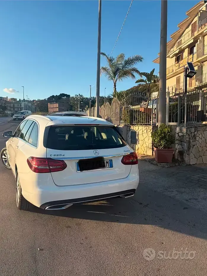 Usata Mercedes C220 194 CV (142 kW) 2018 Station wagon