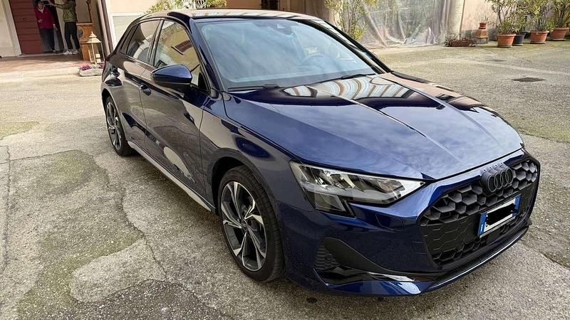 Usata Audi A3 Ambiente 150 CV (110 kW) 2025 Blu/azzurro Berlina