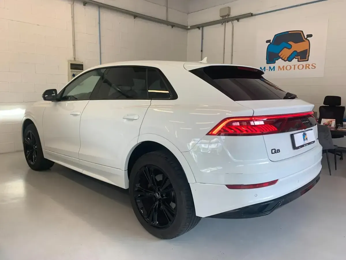 Usata Audi Q8 Sport 285 CV (209 kW) 2019 Bianco SUV