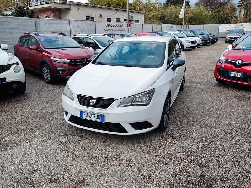 Usata Seat Ibiza CONNECT 75 CV (55 kW) 2017 Bianco Berlina