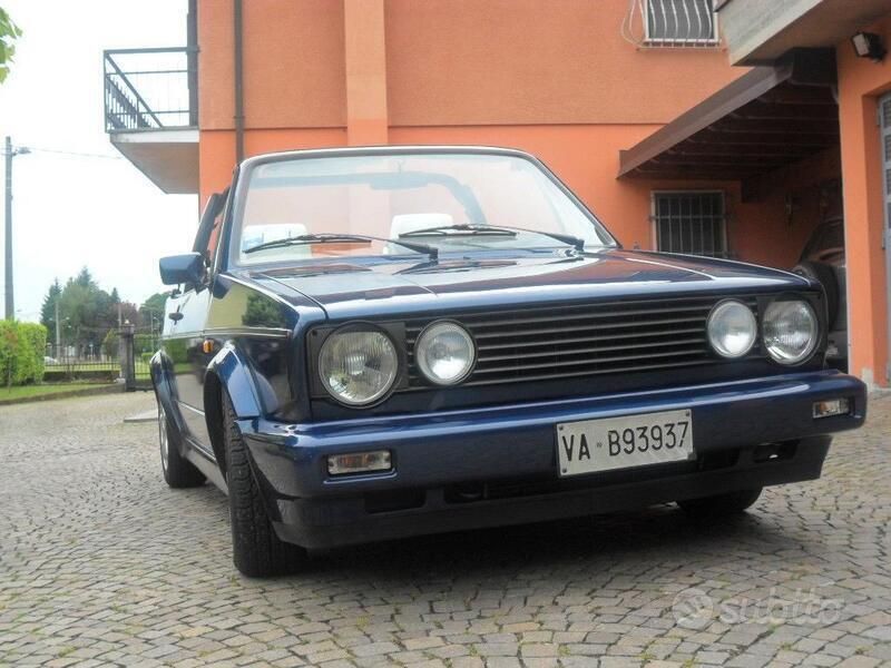Blu Usata 1991 VW Golf Cabriolet Cabrio | 8500 € - Immagine 1/3