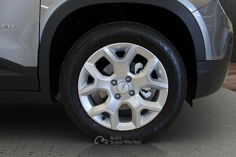 Nuova Jeep Avenger Altitude 101 CV (74 kW) 2025 Grigio SUV