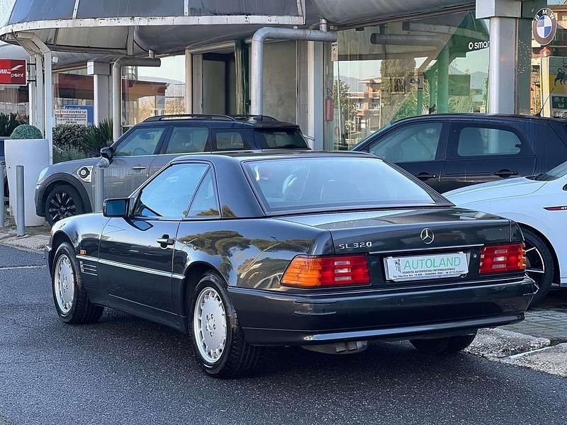Usata Mercedes SL320 231 CV (169 kW) 1994 Grigio Berlina
