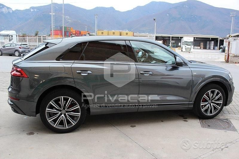 Usata Audi Q8 230 CV (169 kW) 2020 Grigio SUV