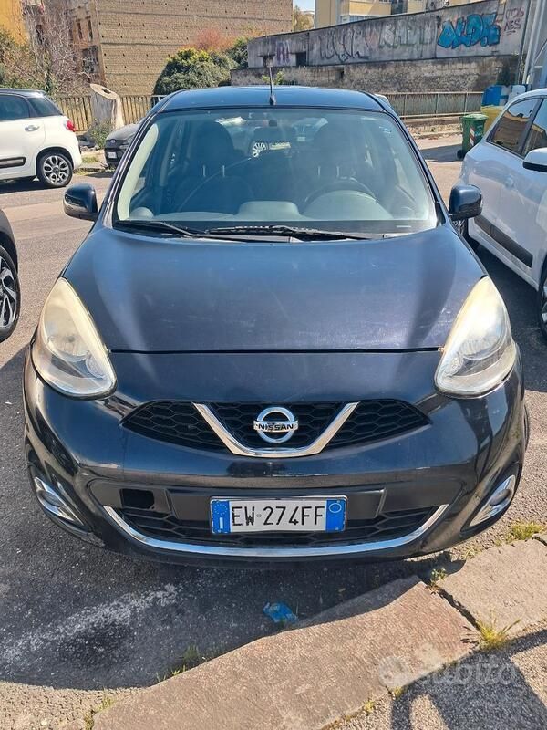 Nero Usata 2014 Nissan Micra Due volumi | 3700 € (Buon prezzo) - Immagine 1/4