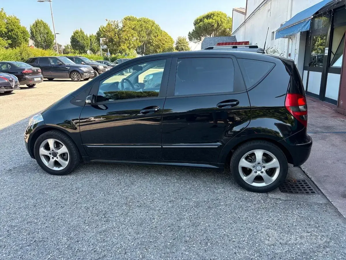 Usata Mercedes A200 Avantgarde 140 CV (102 kW) 2008 Nero Monovolume