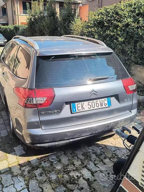 Usata Citroën C5 163 CV (119 kW) 2012 Blu Station wagon