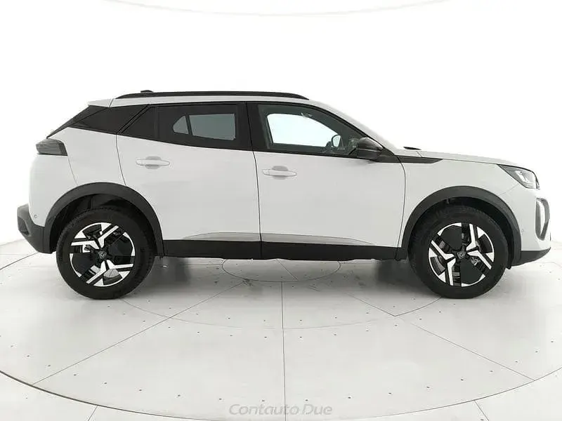 Nuova Peugeot 2008 Allure 145 CV (106 kW) 2026 Bianco SUV