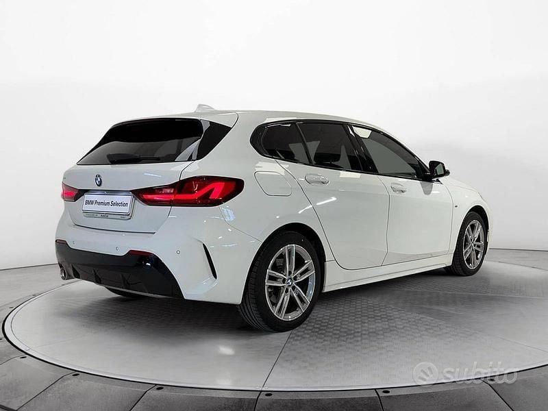 Usata BMW 116 M Sport 109 CV (80 kW) 2023 Bianco Utilitaria