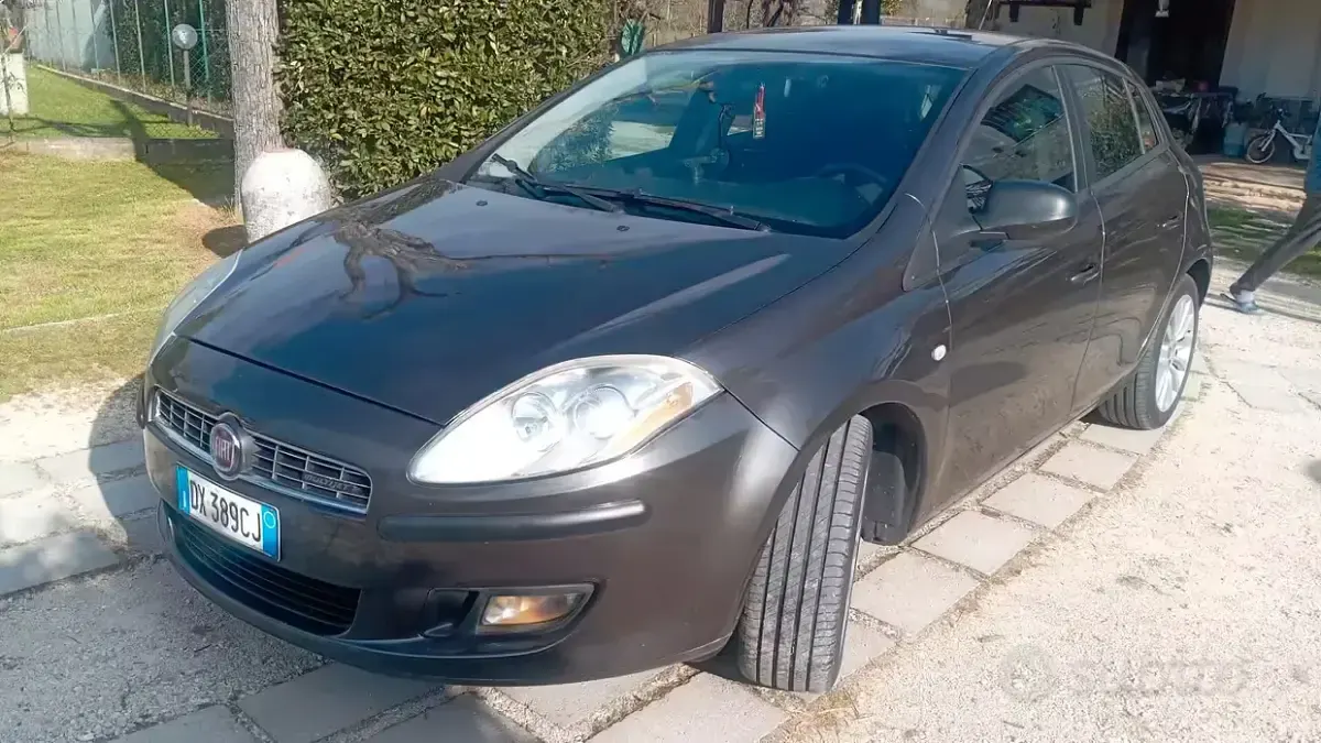 Usata Fiat Bravo Dynamic 120 CV (88 kW) 2009 Grigio Utilitaria