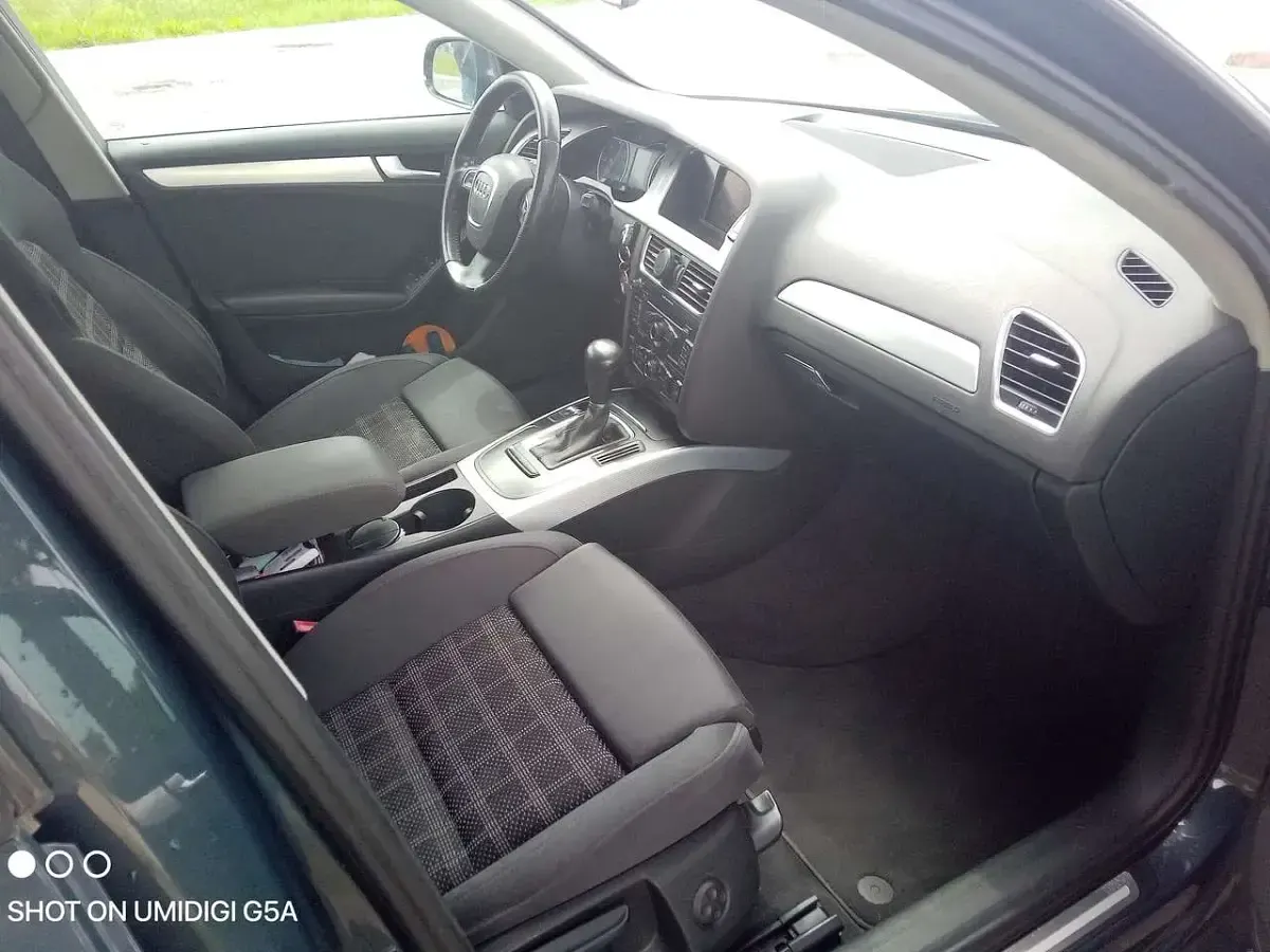 Usata Audi A4 Advanced 143 CV (105 kW) 2010 Grigio Station wagon