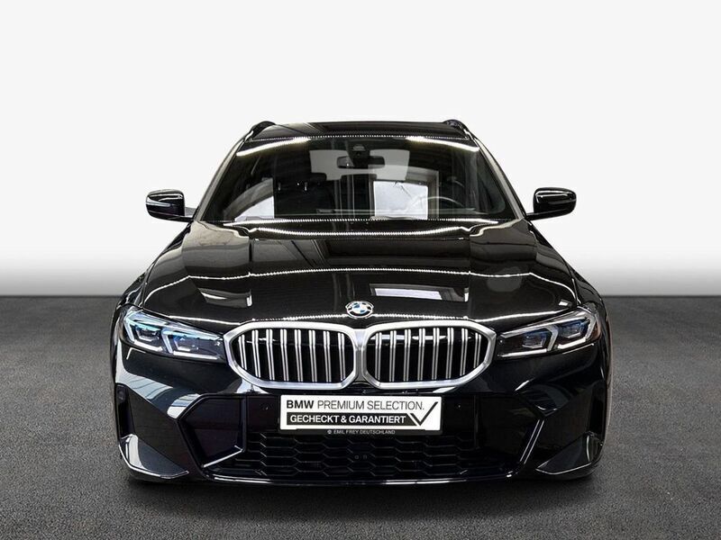 Usato 2023 BMW 318 2.0 Benzin 156 CV (37.900 €)