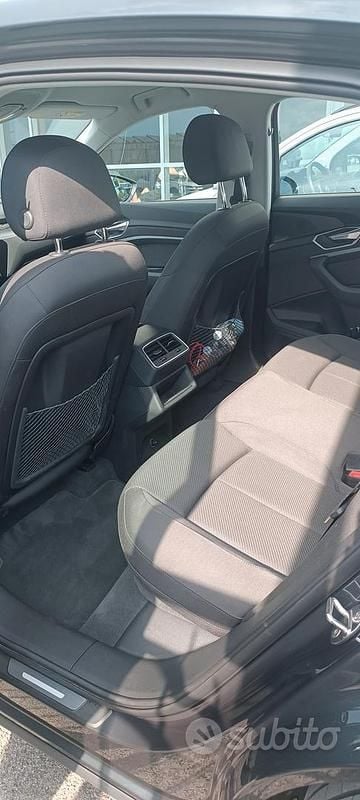 Usata Audi Q8 e-tron 250 kW (340 CV) 2023 Grigio SUV