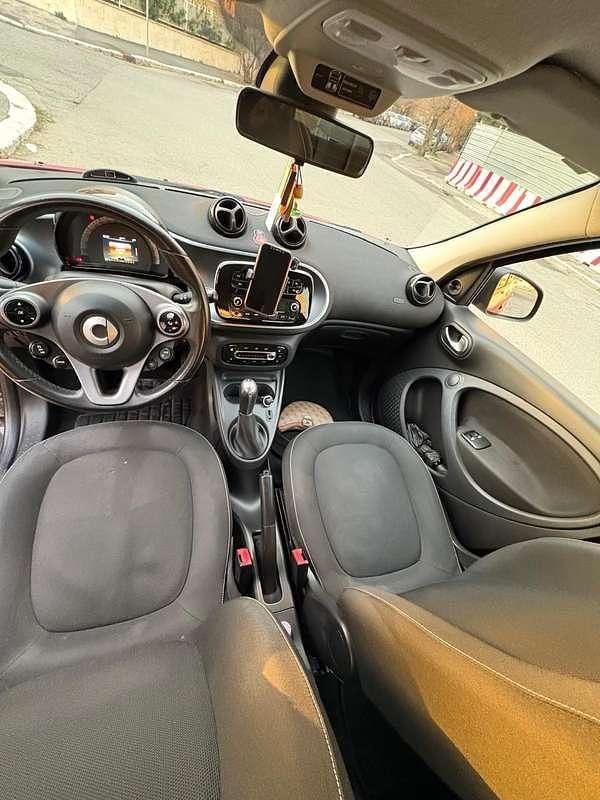 Usata Smart ForFour 71 CV (52 kW) 2016 Utilitaria