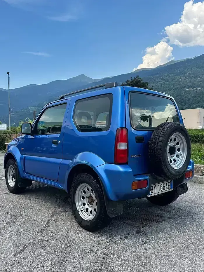 Usata Suzuki Jimny 82 CV (60 kW) 2001 SUV