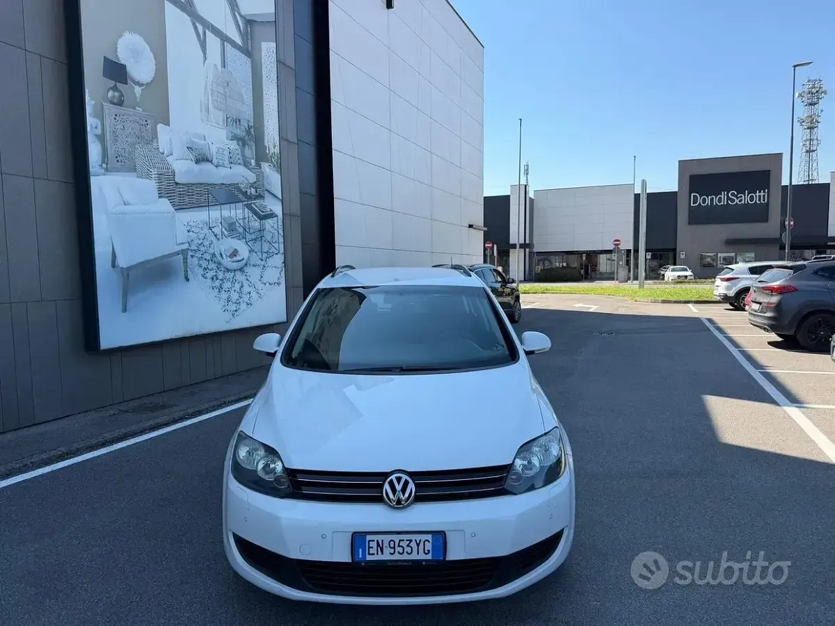 Usata VW Golf Plus Cross Highline 105 CV (77 kW) 2013 Bianco Station wagon