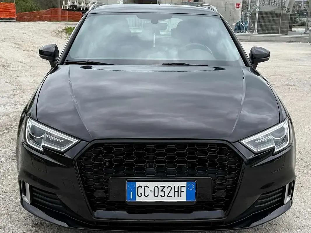 Usata Audi A3 S-Line 150 CV (110 kW) 2018 Nero Berlina