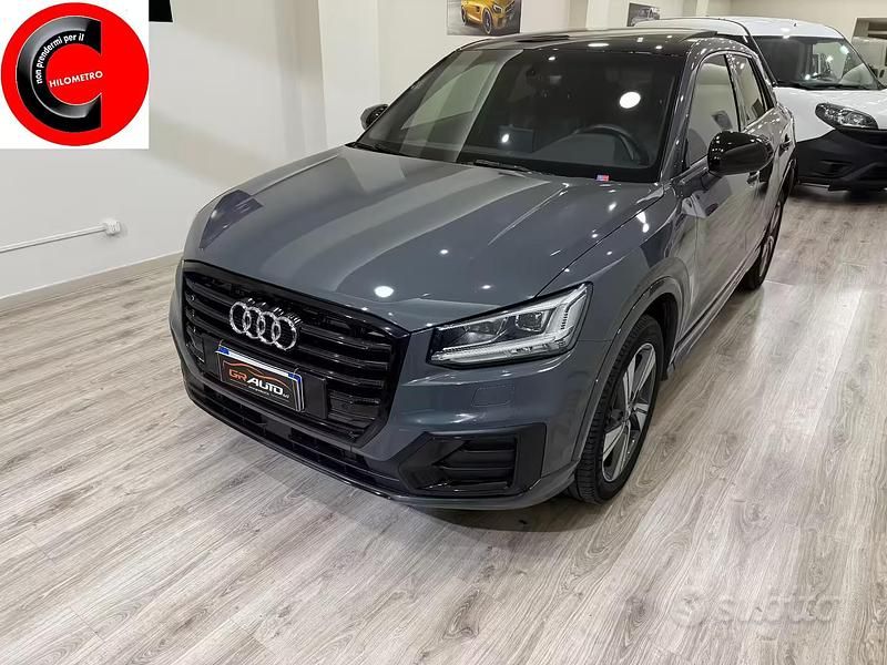 Usata Audi Q2 Comfort 150 CV (110 kW) 2020 Grigio SUV