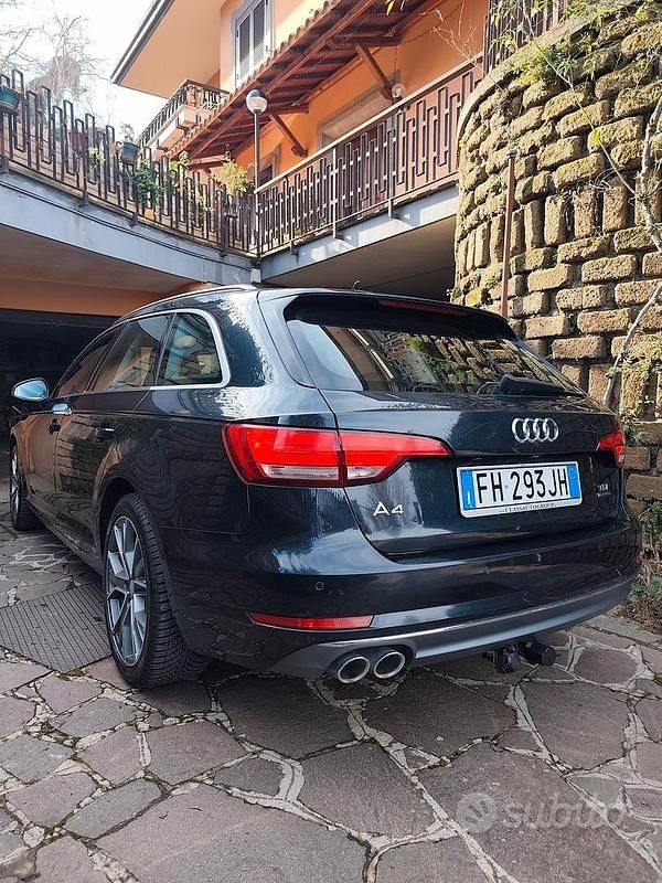 Usata Audi A4 190 CV (139 kW) 2017 Blu Station wagon