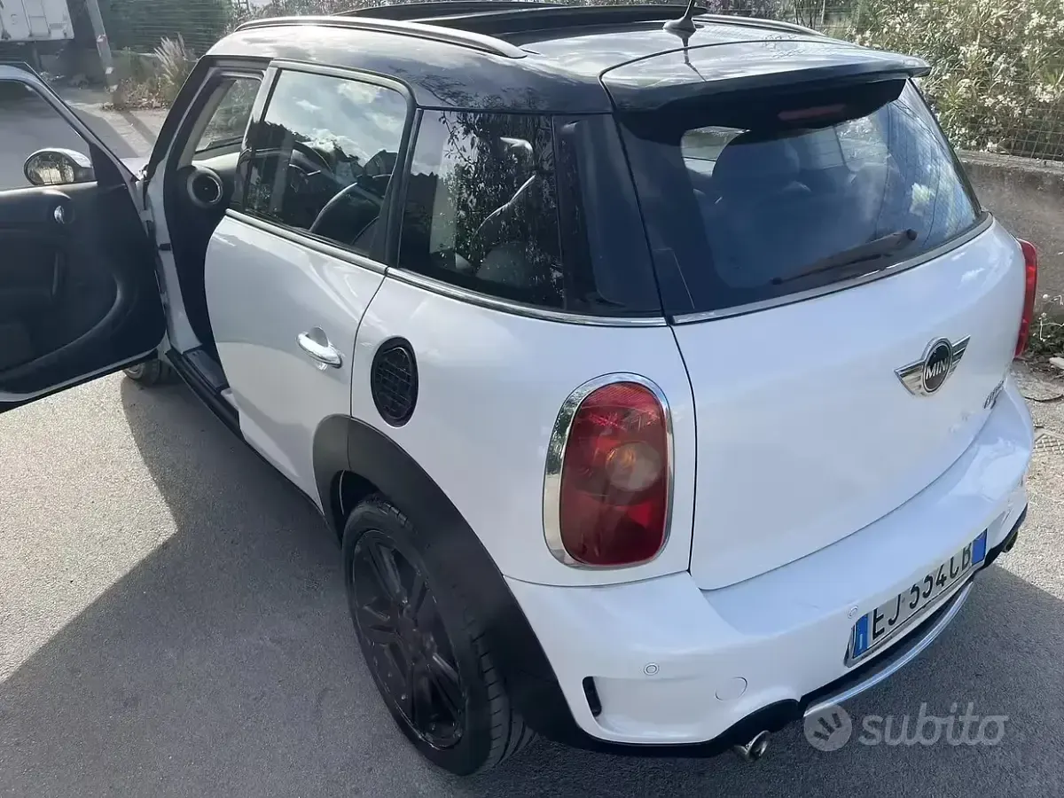 Usata Mini Cooper SD Countryman 143 CV (105 kW) 2011 Bianco SUV