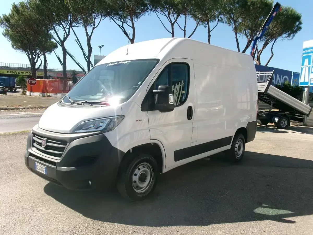 Usata Fiat Ducato 140 CV (102 kW) 2021 Bianco Furgone