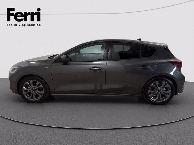 Usata Ford Focus ST-Line 125 CV (91 kW) 2025 Magnetic grey Berlina