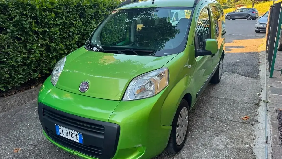 Usata Fiat Doblò 101 CV (74 kW) 2012 Verde Monovolume