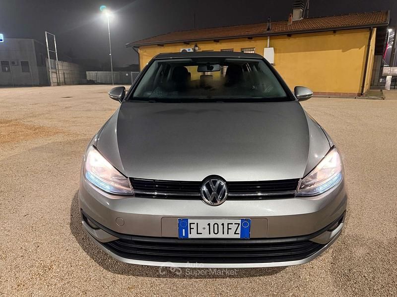 Usata VW Golf VII Trendline 86 CV (63 kW) 2017 Grigio Berlina