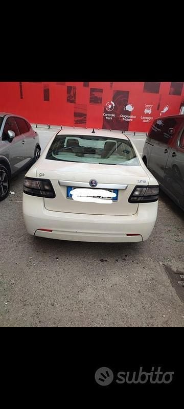 Usata Saab 9-3 150 CV (110 kW) 2009 Bianco Berlina