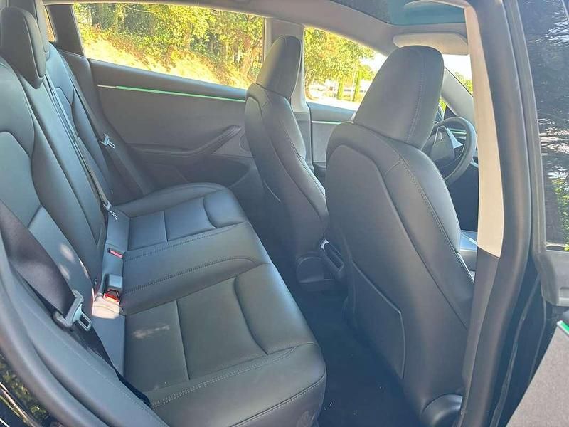 Usata Tesla Model 3 RWD 88 kW (120 CV) 2024 Nero Berlina