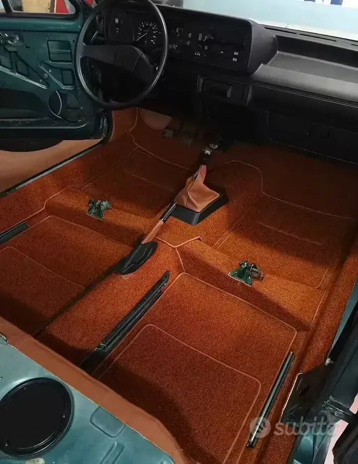 Usata VW Golf I 50 CV (36 kW) 1983 Utilitaria