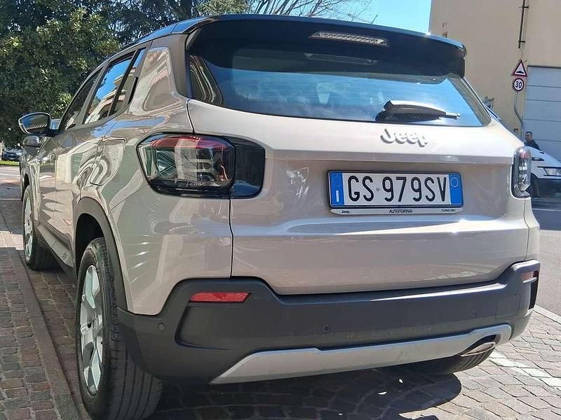 Occasion Jeep Avenger Altitude 101 PK (74 kW) 2024 Beige SUV