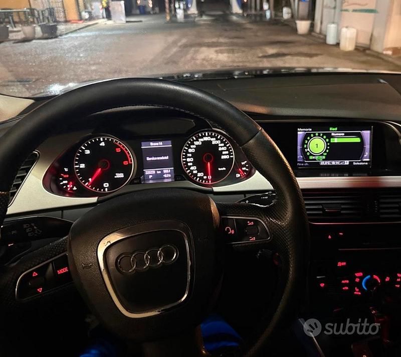 Usata Audi A4 143 CV (105 kW) 2012 Nero Berlina