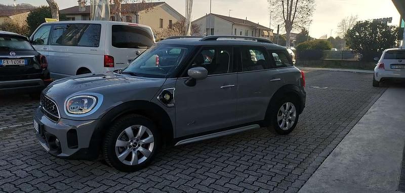 Usata Mini Cooper Countryman Business 125 CV (91 kW) 2021 Grigio SUV