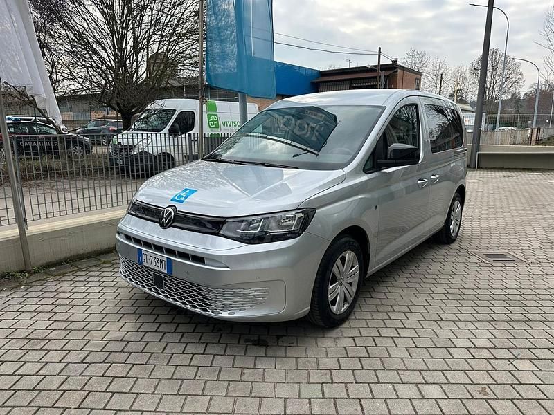 Usata VW Caddy Life 115 CV (84 kW) 2024 Argento Monovolume
