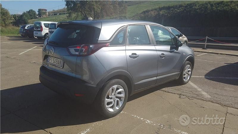 Usata Opel Crossland X 102 CV (75 kW) 2017 Grigio SUV