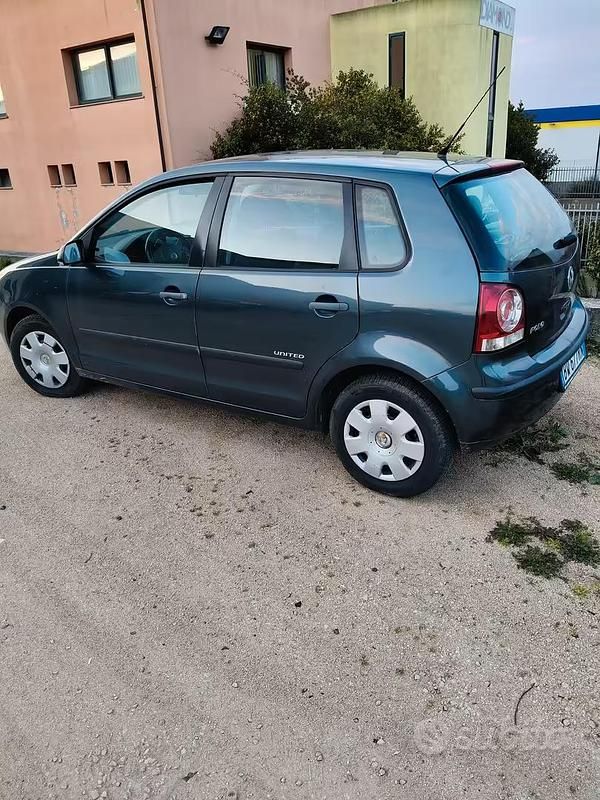 Usata VW Polo 60 CV (44 kW) 2007 Grigio Utilitaria