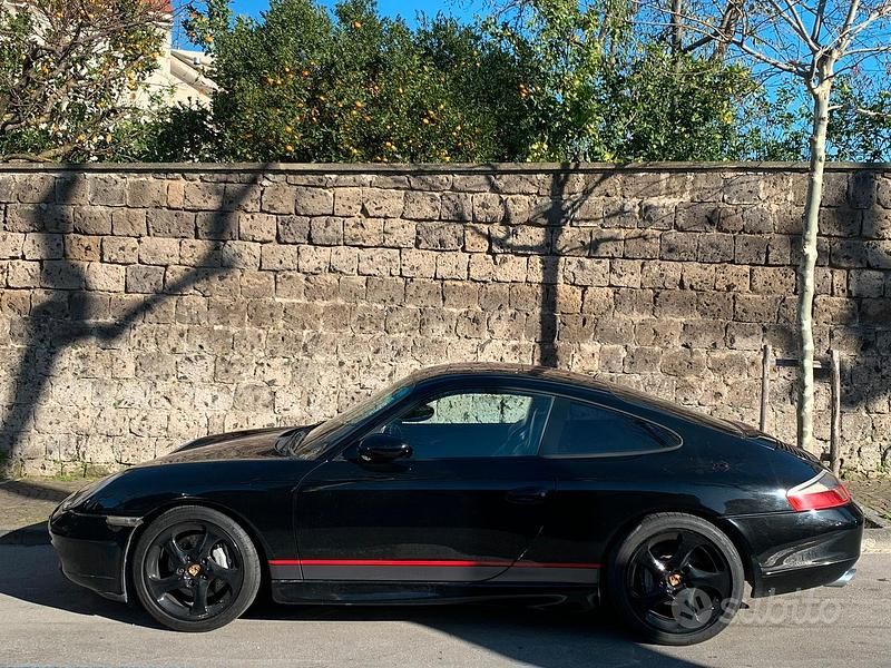 Nero Usata 1999 Porsche 996 Coupé | 38.000 € (Buon prezzo) - Immagine 1/4