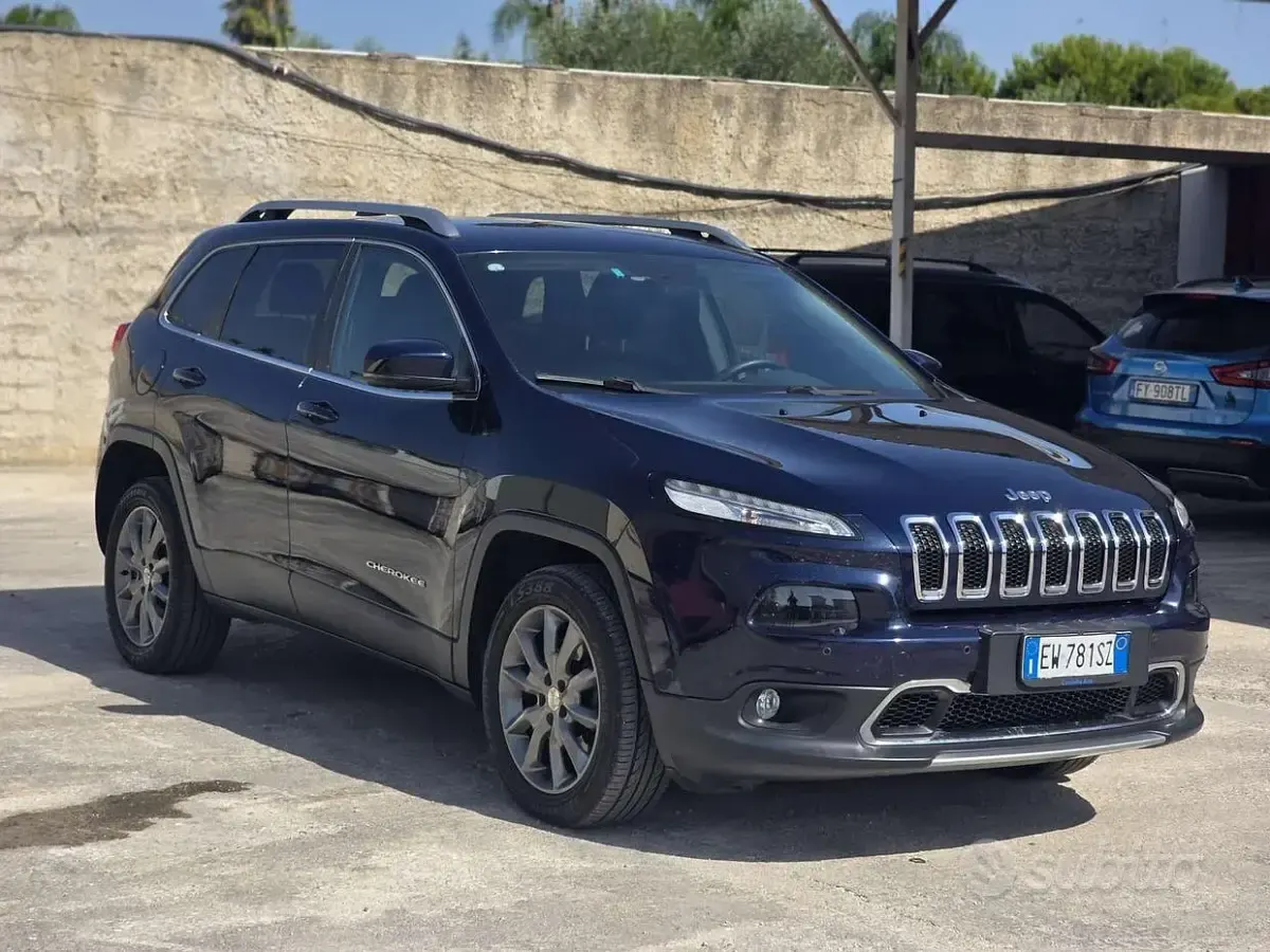 Usata Jeep Cherokee 170 CV (125 kW) 2014 SUV