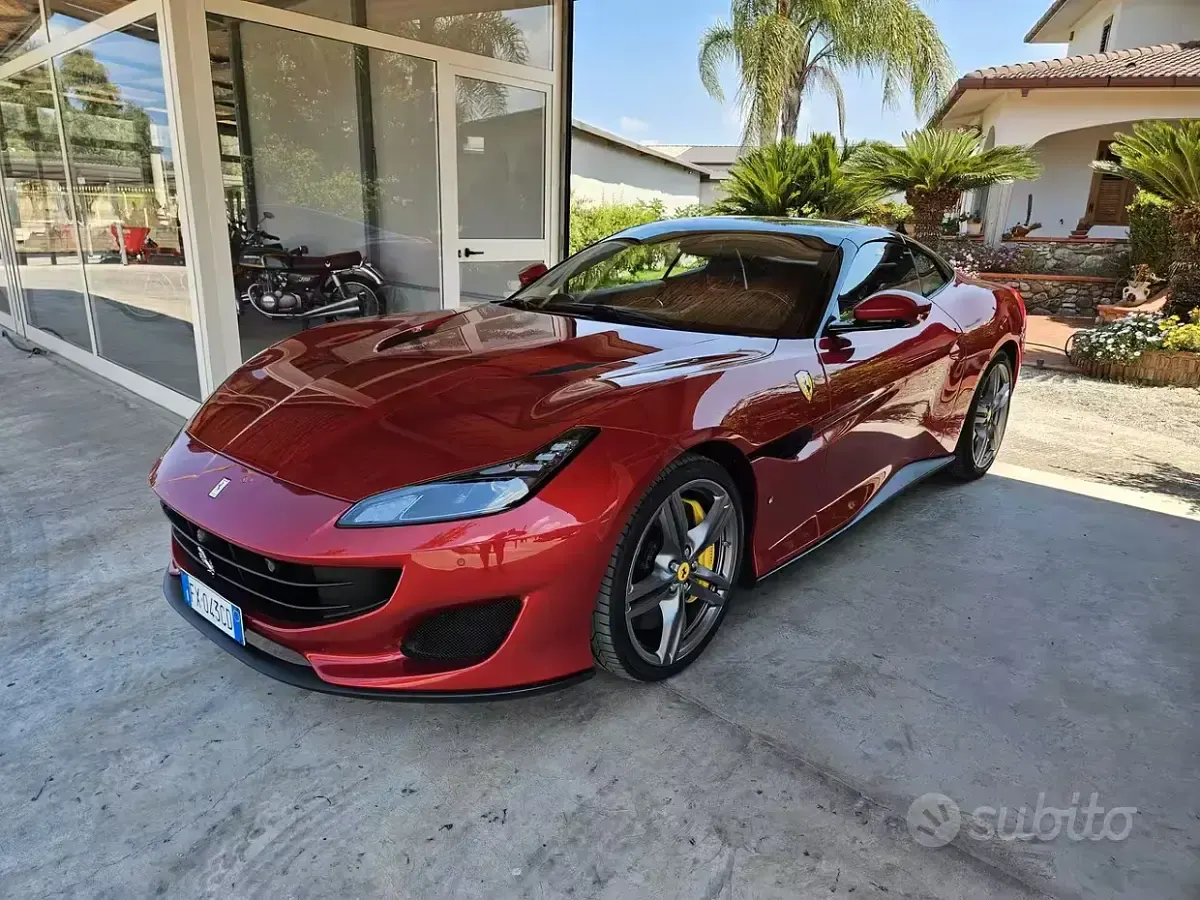 Usata Ferrari Portofino 600 CV (441 kW) 2019 Cabrio