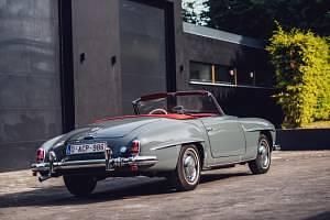 Usata Mercedes 190 105 CV (77 kW) 1960 Grigio Berlina