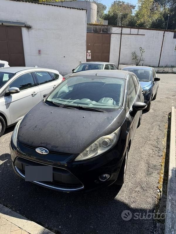 Usata Ford Fiesta Titanium 2010 Nero Utilitaria